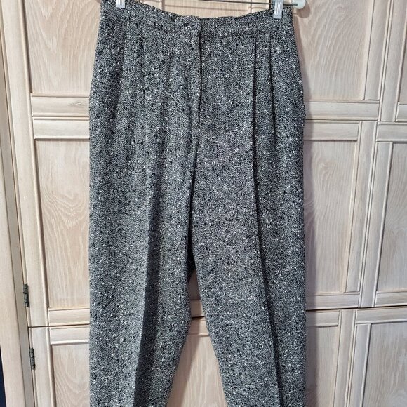Vintage Clichy Bouclé Pants Suit, Cropped Jacket and Pleated Pants, Size 8 - Picture 8 of 16